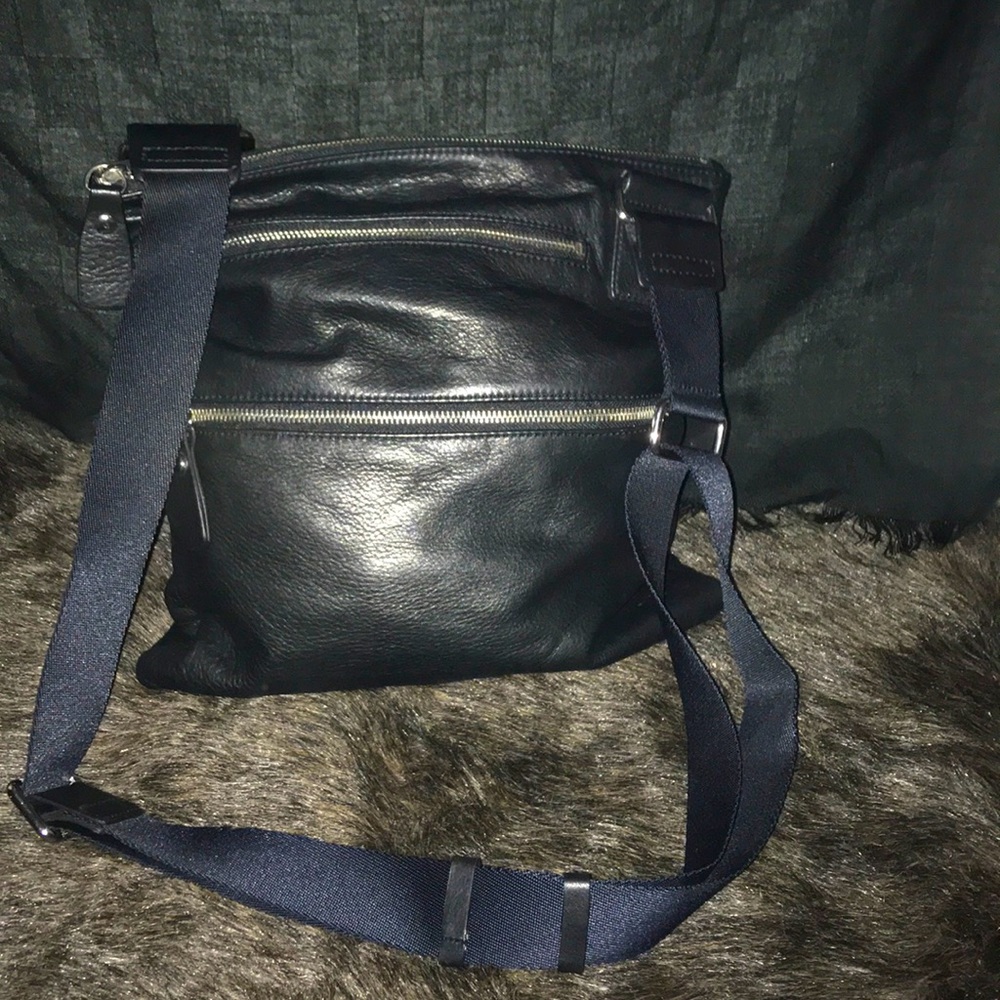 Margot NY, Crossbody Handbag